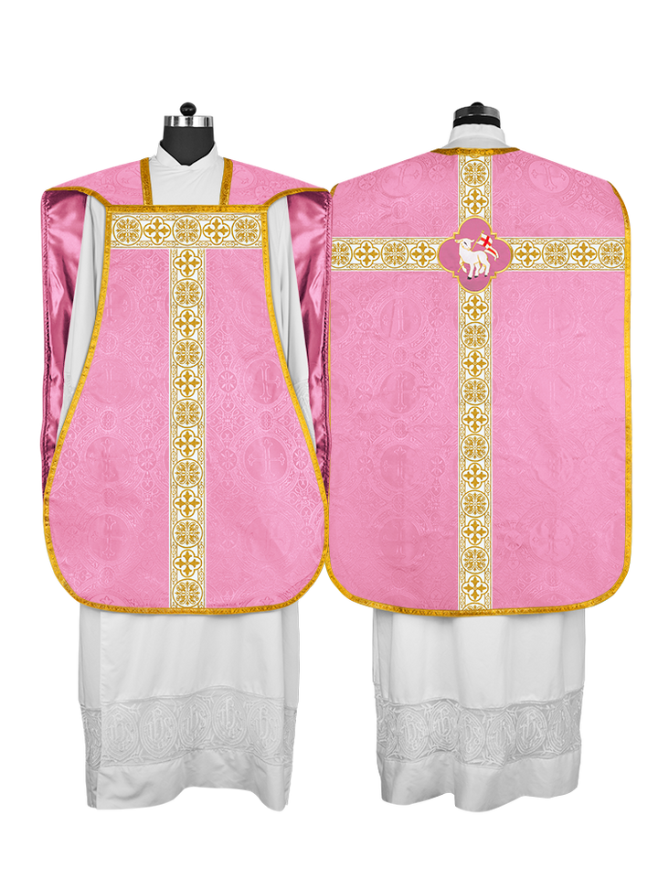 Vestimentas con espalda de violín con motivo y cruz Orphrey