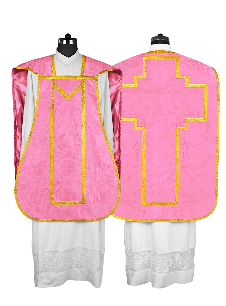 Roman Chasuble with adorned motif