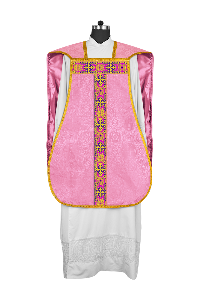 Vestidura romana con espalda de violín, motivos y ribetes trenzados 