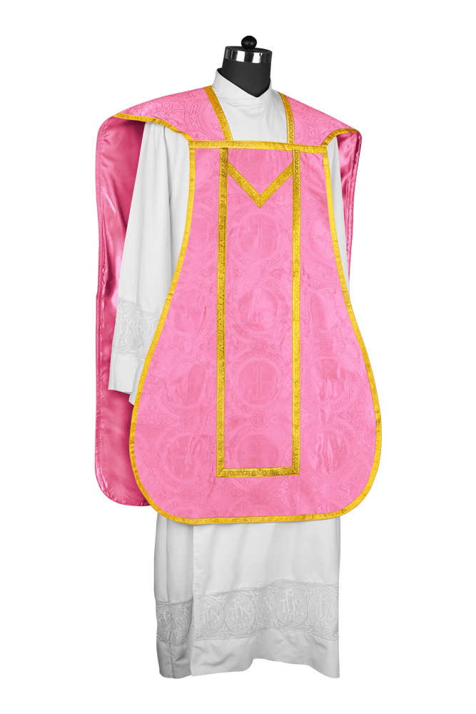 Roman Chasuble with adorned motif