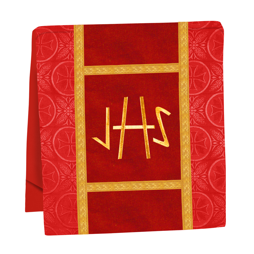 Mass Set adorned with Liturgical Motif