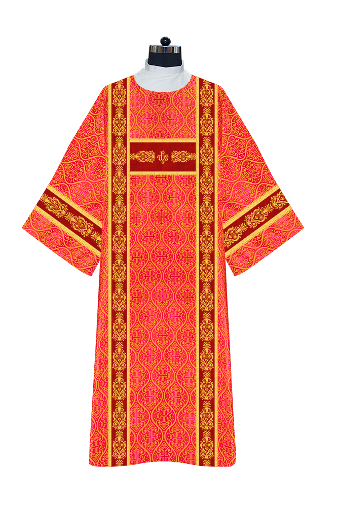 Gothic Style Highline Mass Set Vestments