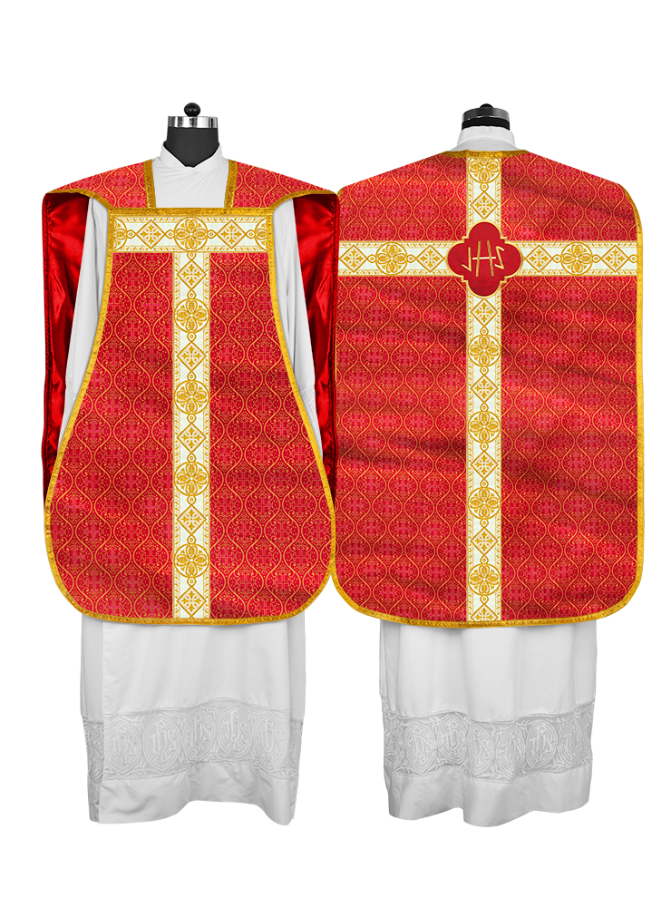 Vestimenta con espalda de violín y motivo bordado 