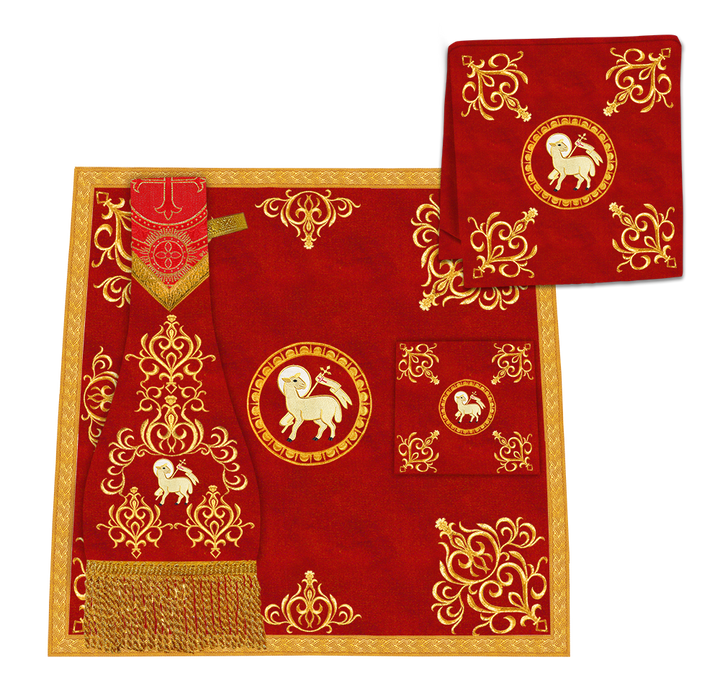 Borromean Chasuble with Adorned Lace