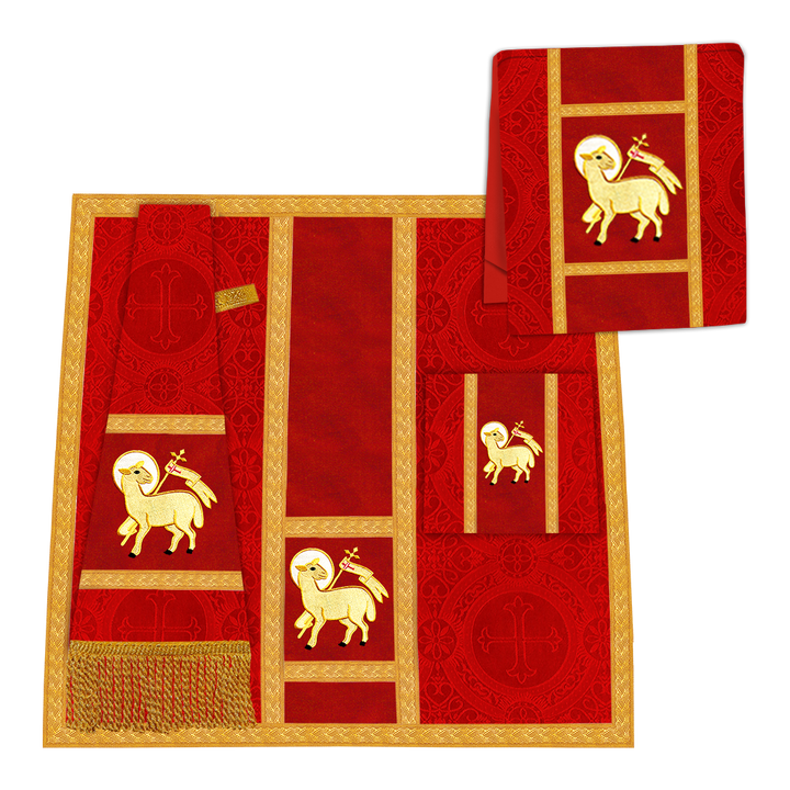 Roman Chasuble with adorned motif