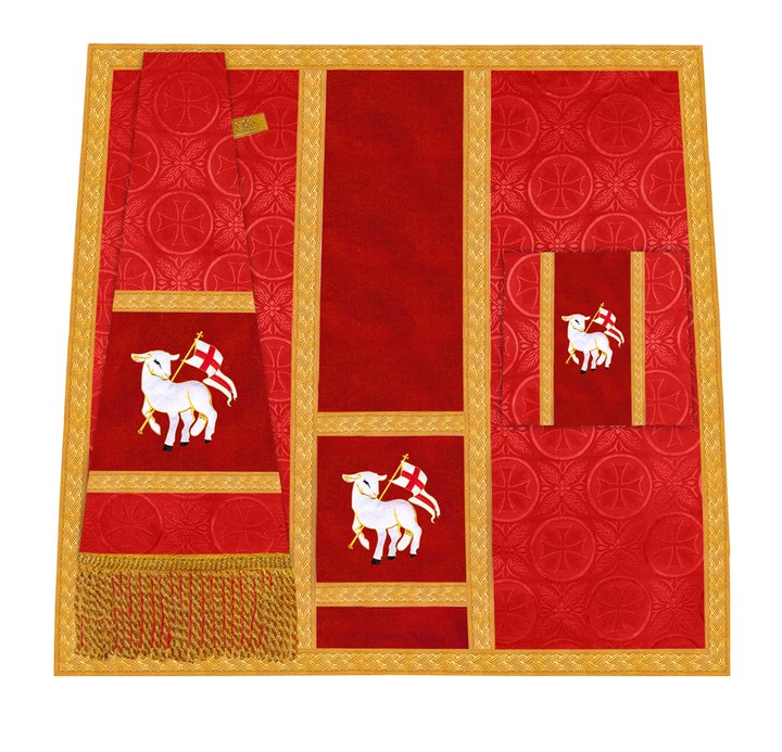 Mass Set adorned with Liturgical Motif