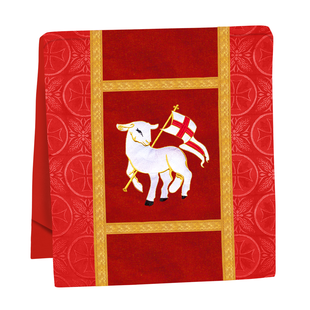 Mass Set adorned with Liturgical Motif