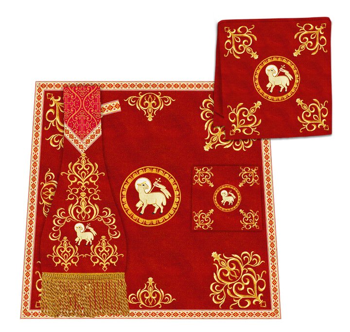 Elegant Roman Cope Vestment with Ornate Embroidery