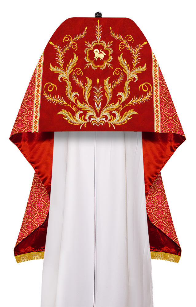 Humeral Veil Vestment with Ornate Embroidery Motif