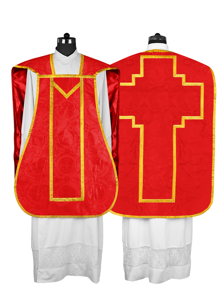 Roman Chasuble with adorned motif