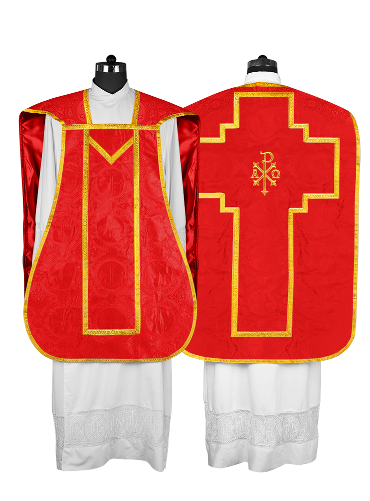 Roman Chasuble with adorned motif