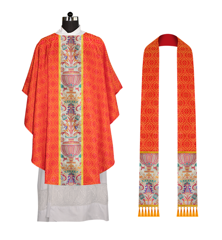 Gothic Chasubles in Coronation Tapestry