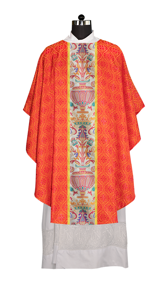 Gothic Chasubles in Coronation Tapestry