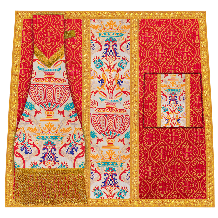 Coronation Tapestry with Roman Highline Mass Set