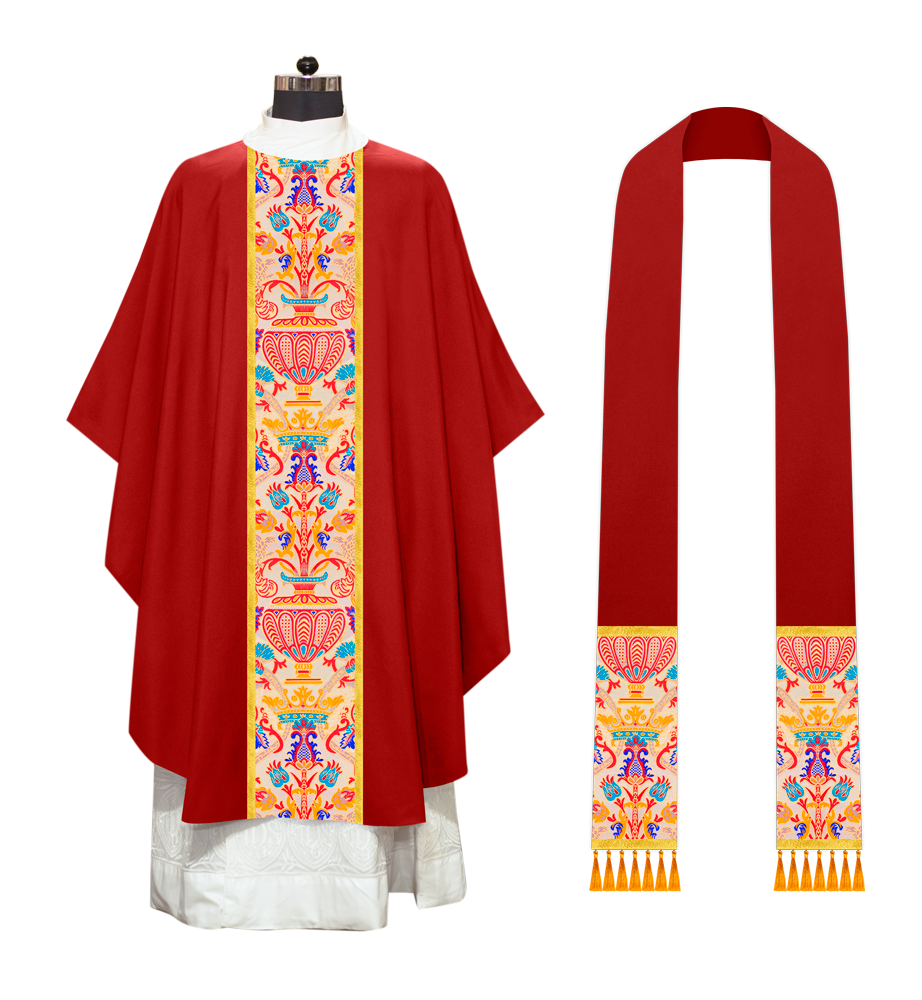 Gothic Chasubles in Coronation Tapestry