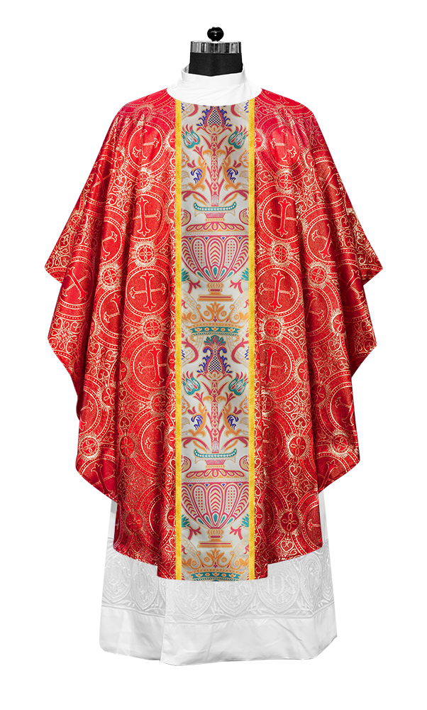 Gothic Chasubles in Coronation Tapestry