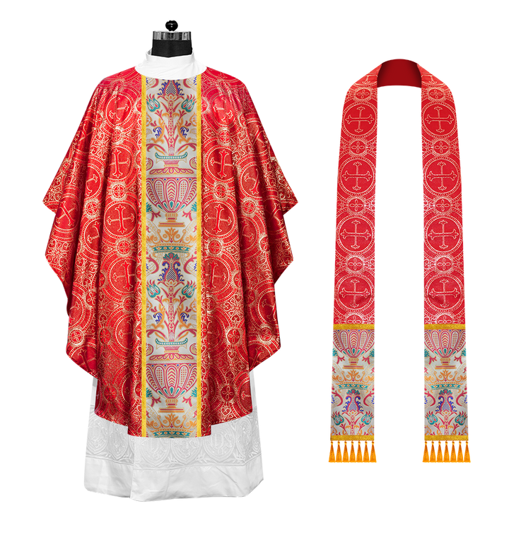Gothic Chasubles in Coronation Tapestry