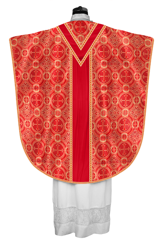 Casulla borromea adornada con trenzas tejidas 