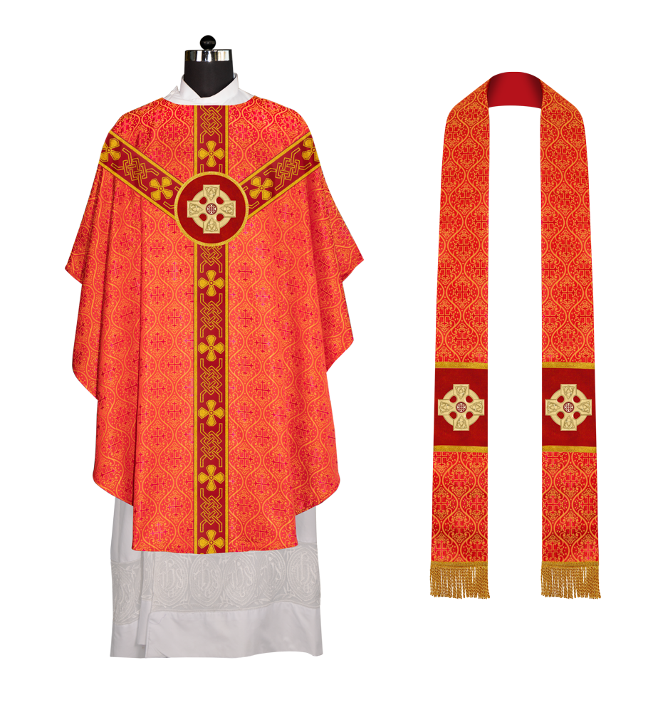 Gothic Chasuble adorned with lace and CEEC Motif