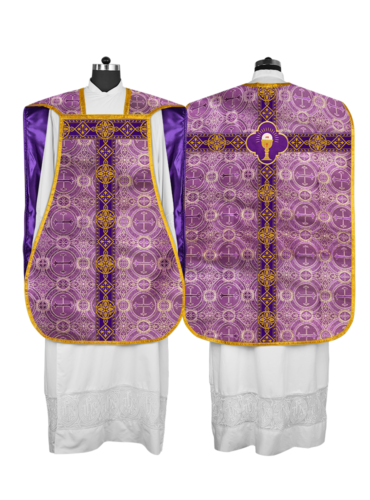 Vestimentas de casulla romana con orfebrería trenzada 