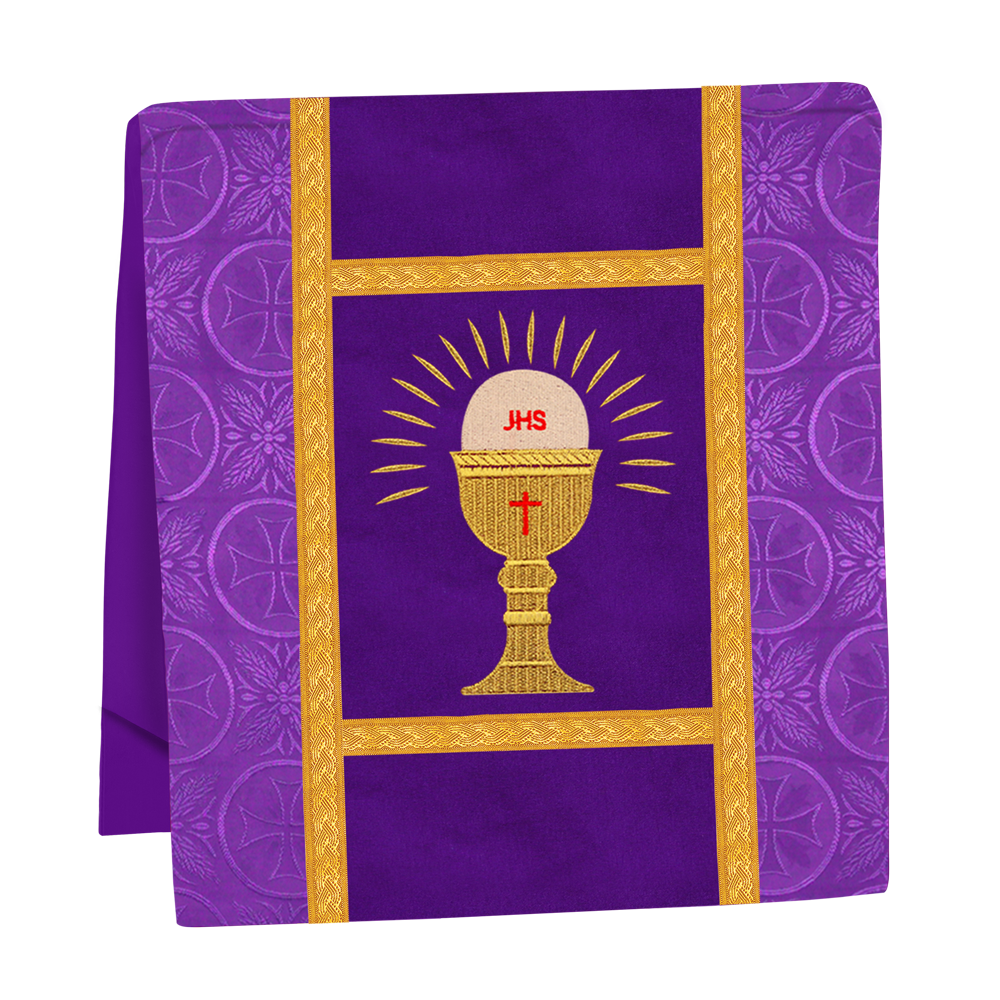 Mass Set adorned with Liturgical Motif