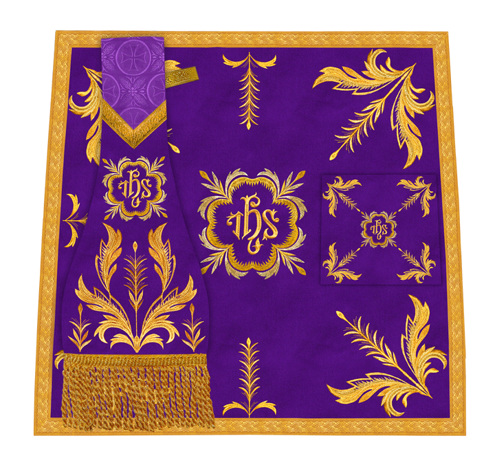 Altar Mass Set Adorned with Ornate Embroidery and Motif