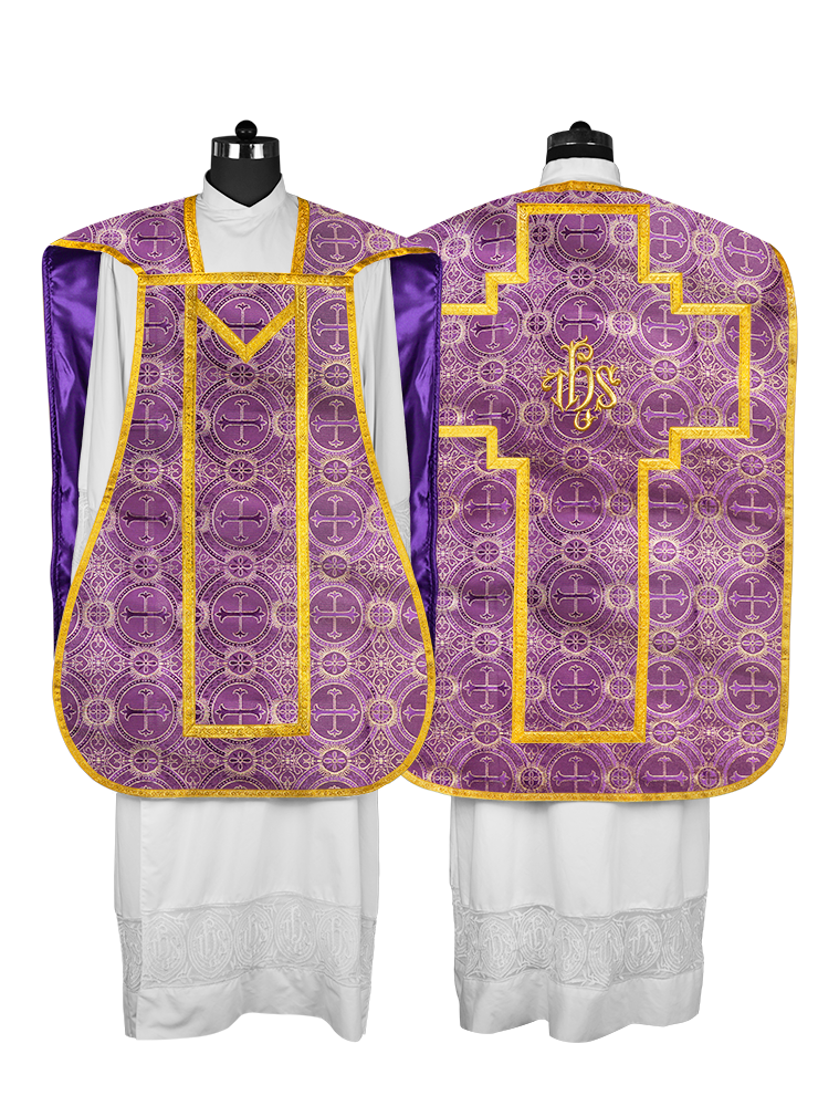 Roman Chasuble with adorned motif