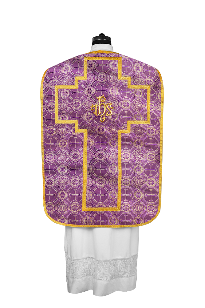 Roman Chasuble with adorned motif