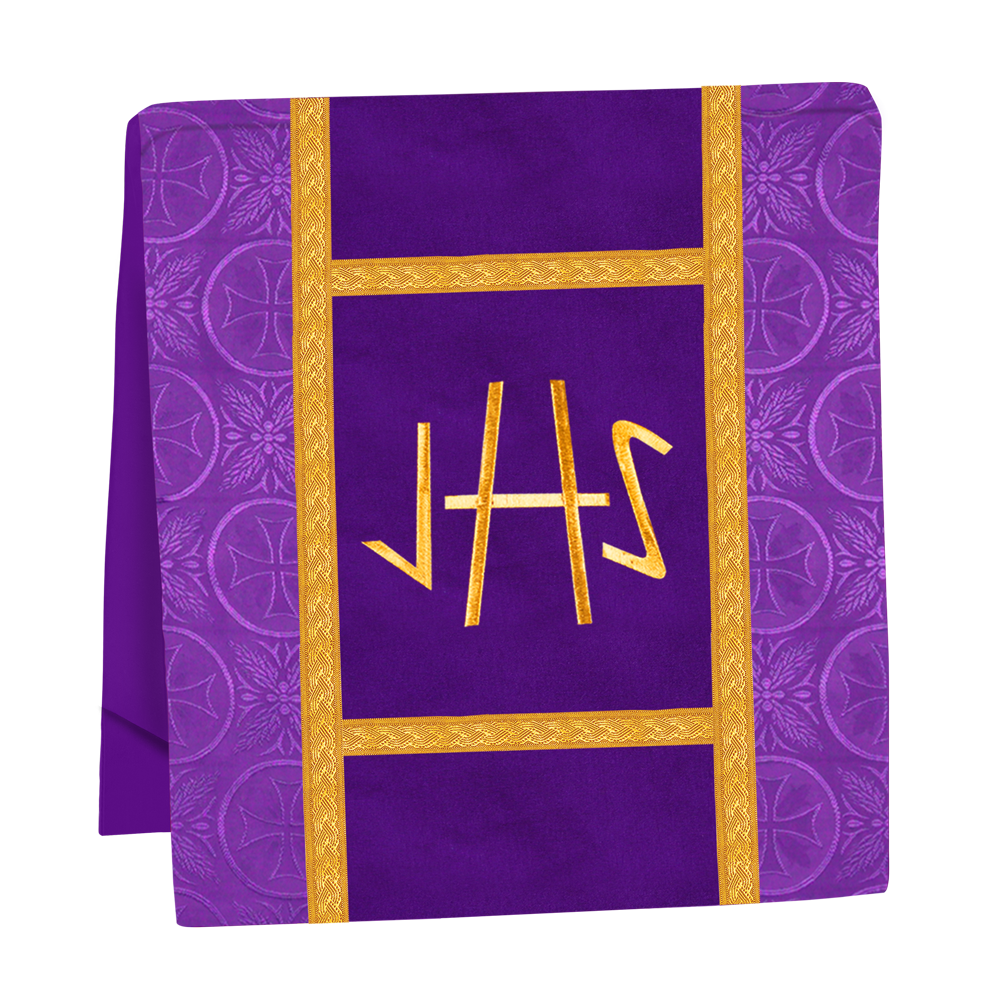 Mass Set adorned with Liturgical Motif