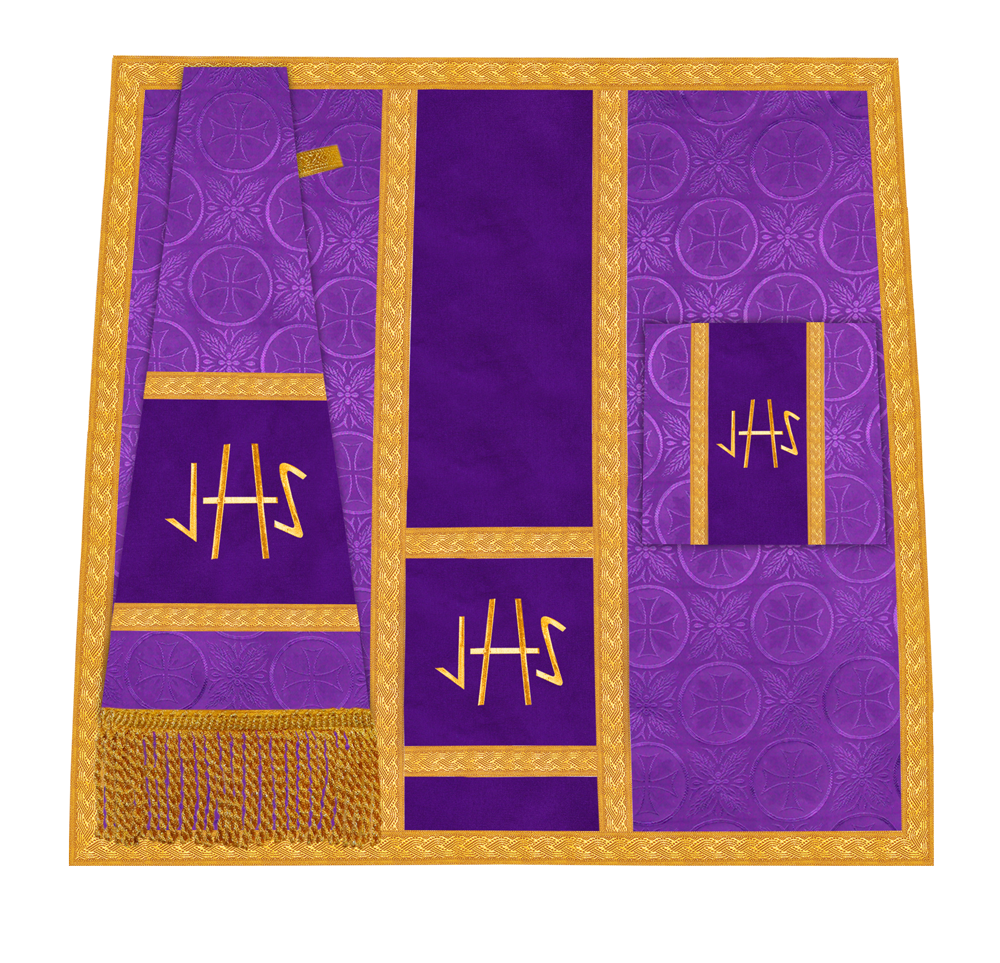 Mass Set adorned with Liturgical Motif