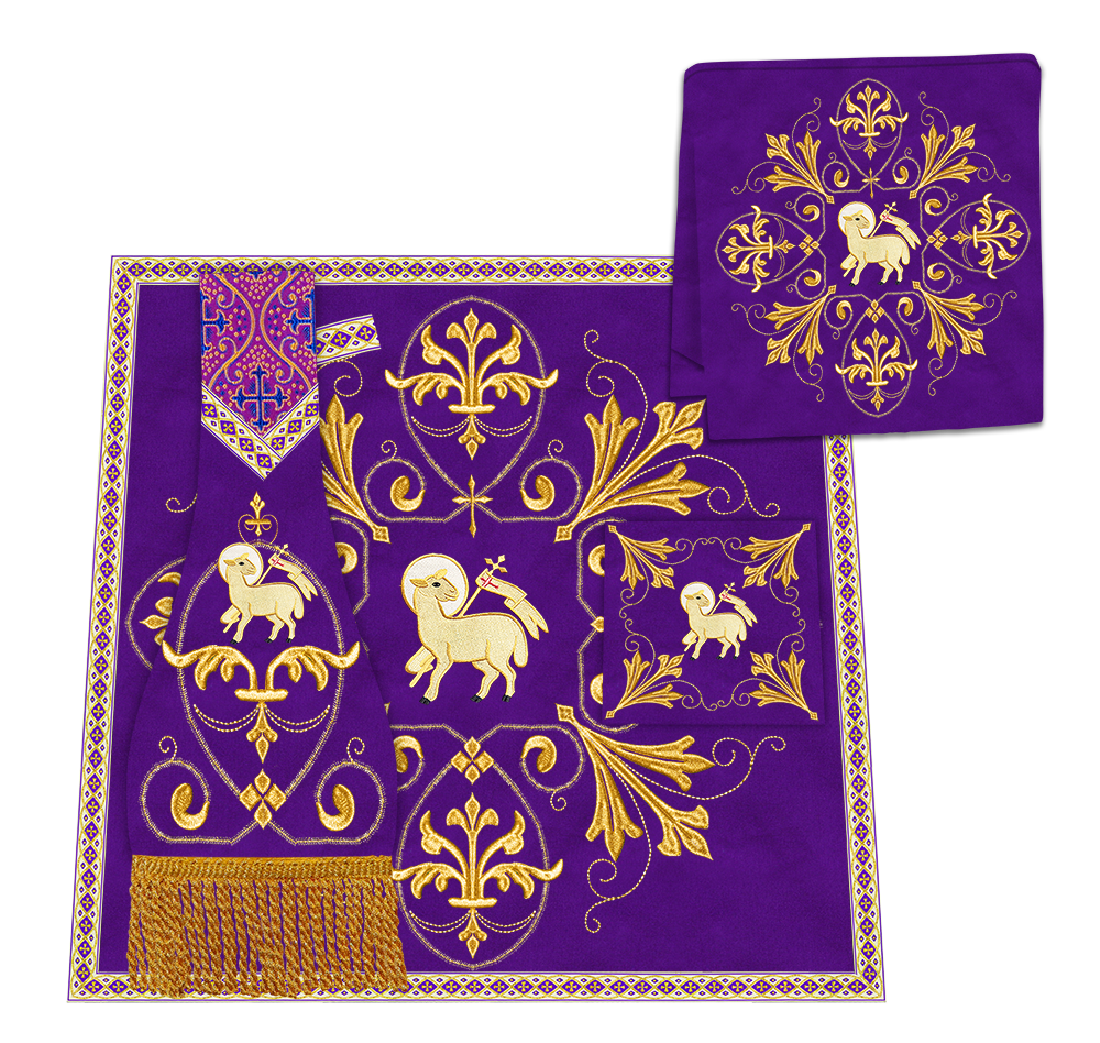 Gothic Chasuble With Adorned Braids And Trims