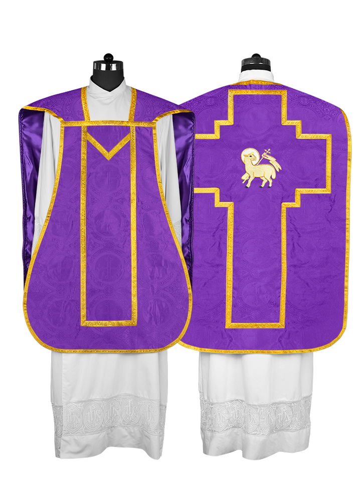 Roman Chasuble with adorned motif