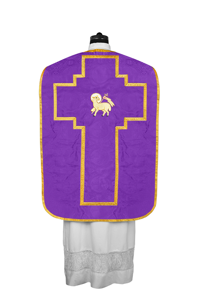 Roman Chasuble with adorned motif