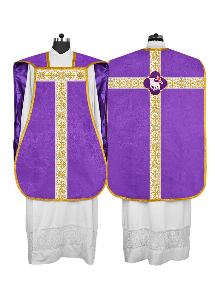 Vestimentas con espalda de violín con motivo y cruz Orphrey