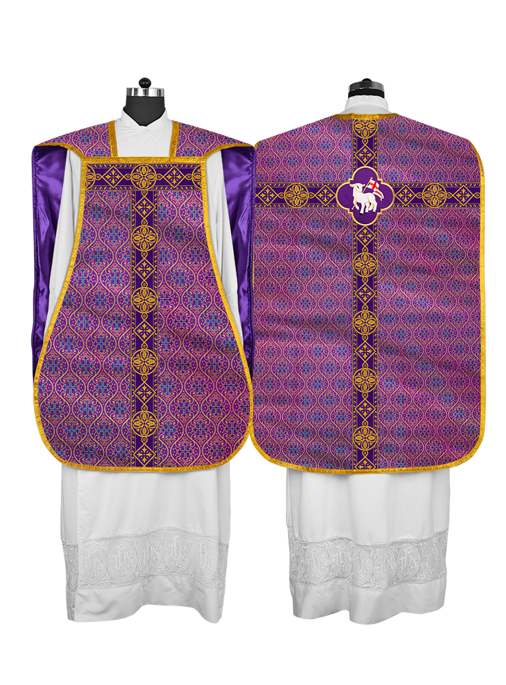 Vestimentas de casulla romana con orfebrería trenzada 