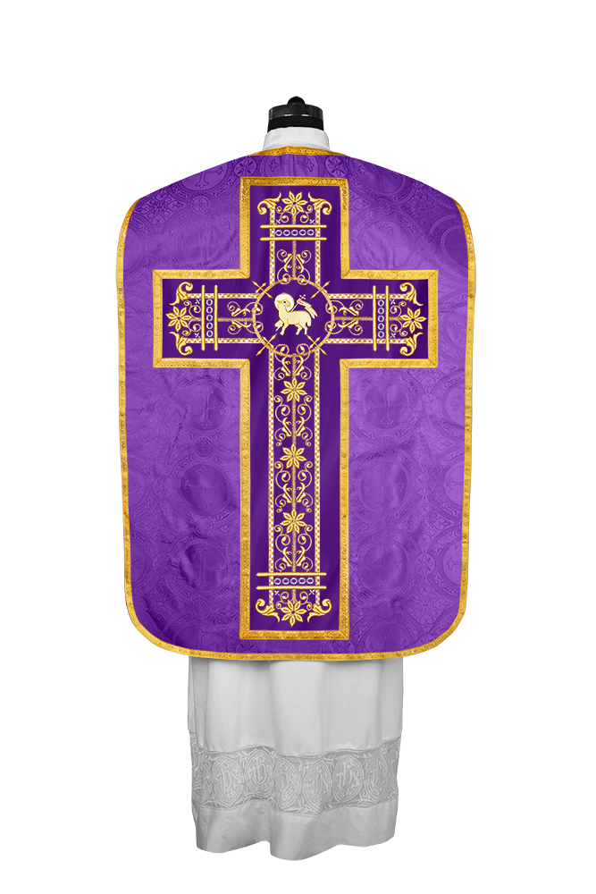 Vestimentas católicas con espalda de violín 