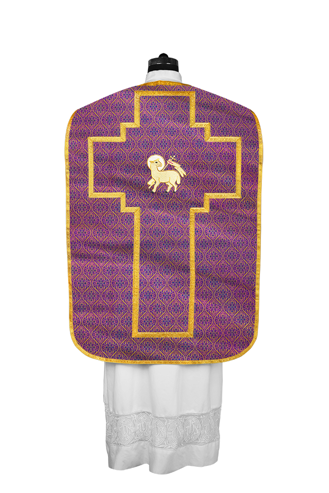 Roman Chasuble with adorned motif