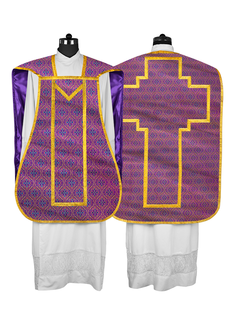 Roman Chasuble with adorned motif