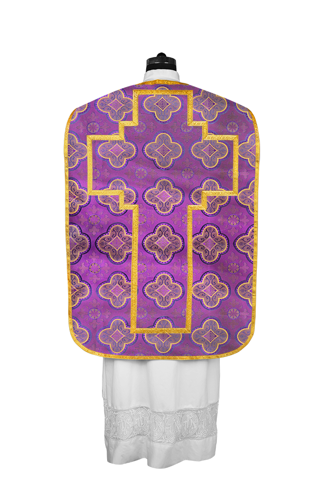 Roman Chasuble with adorned motif