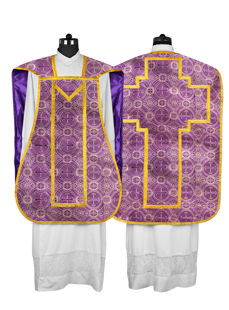 Roman Chasuble with adorned motif