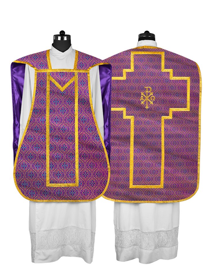 Roman Chasuble with adorned motif