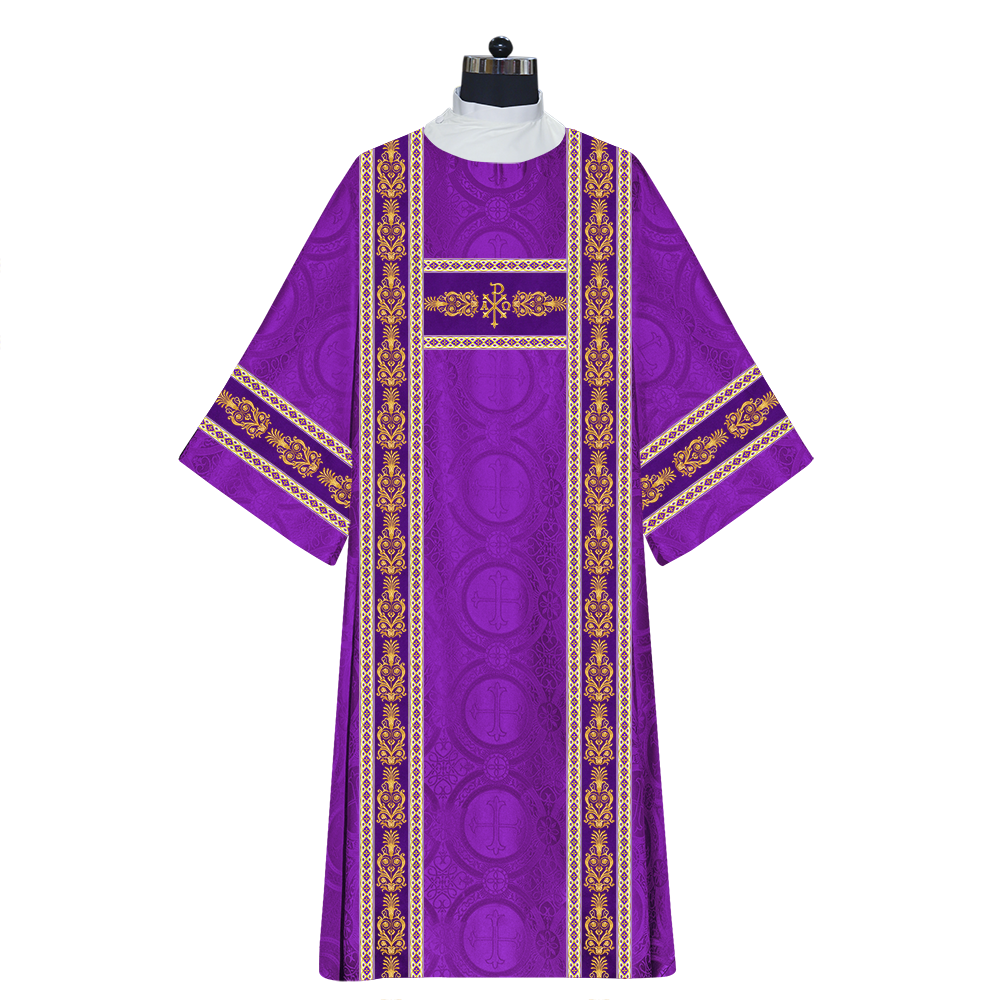 Dalmatics Vestments With Embroidered motifs