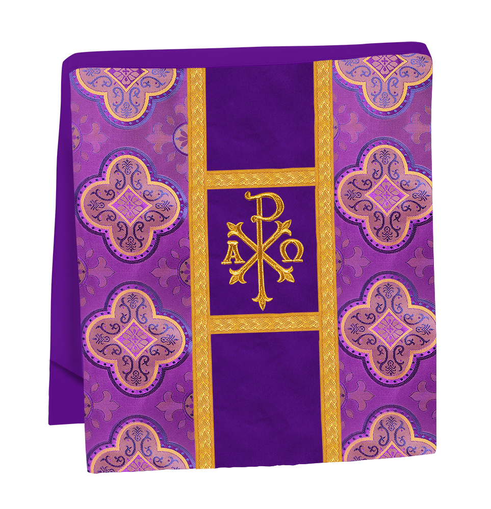 Roman chasuble adorned with lace