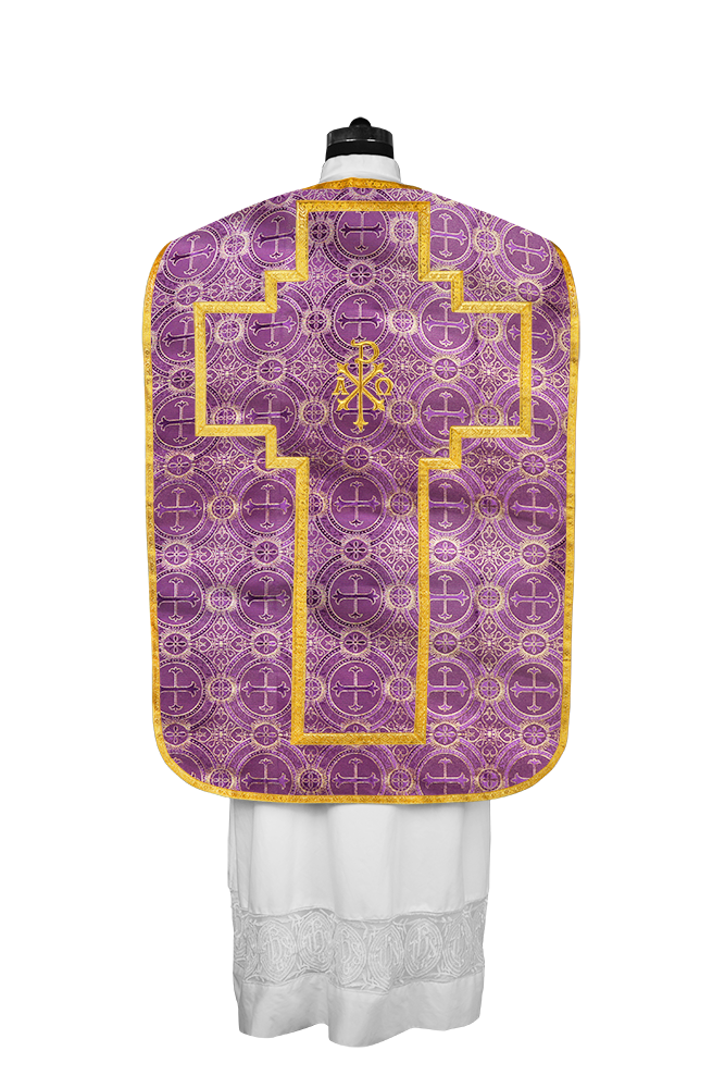 Roman Chasuble with adorned motif