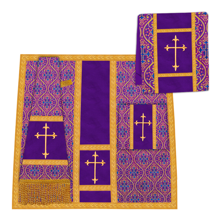 Roman Chasuble with adorned motif