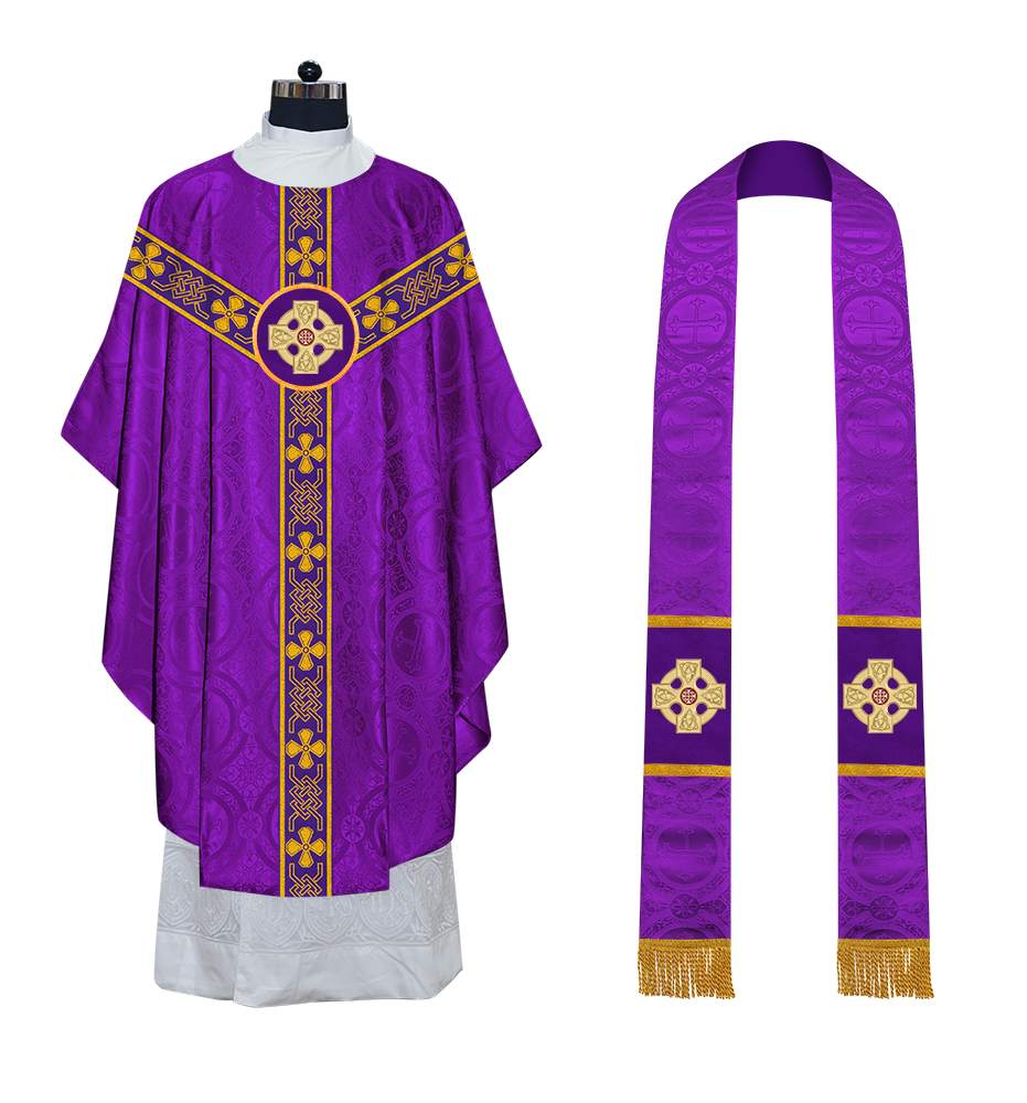 Gothic Chasuble adorned with lace and CEEC Motif