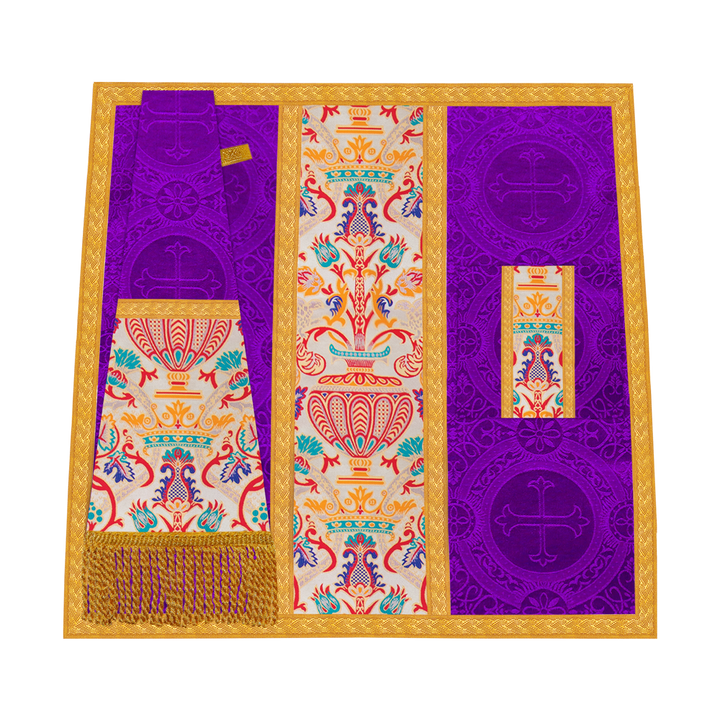 Coronation Tapestry with Gothic Highline Mass Set