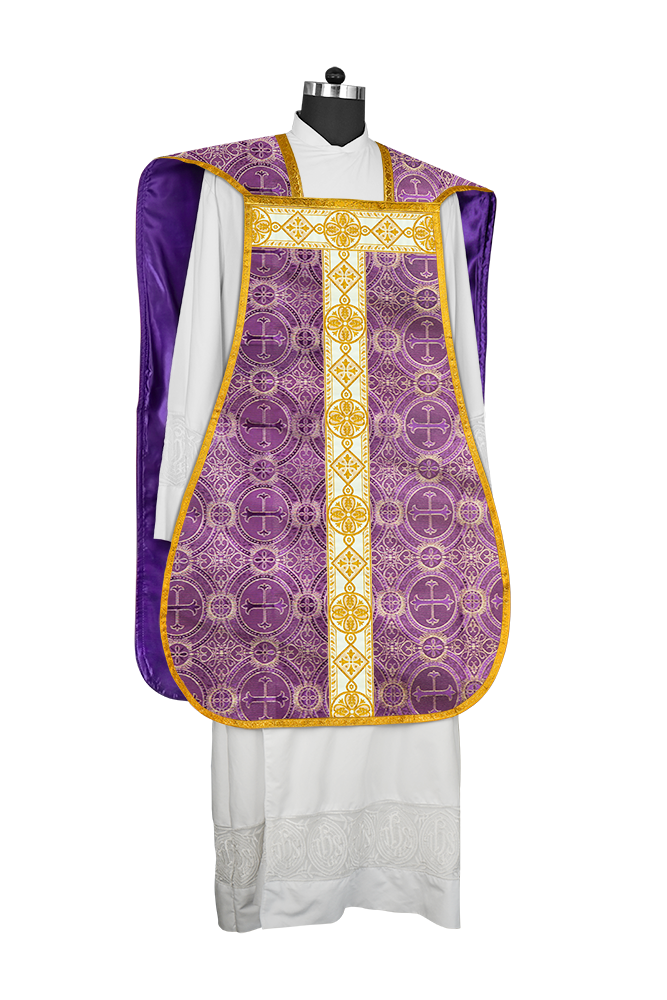 Vestimenta con espalda de violín y motivo bordado 