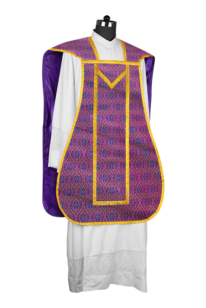 Roman Chasuble with adorned motif