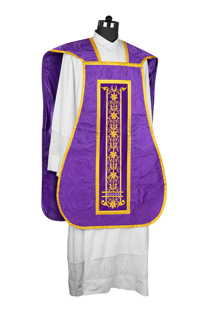 Vestimentas católicas con espalda de violín 